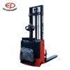 xe nâng stacker cl1532se